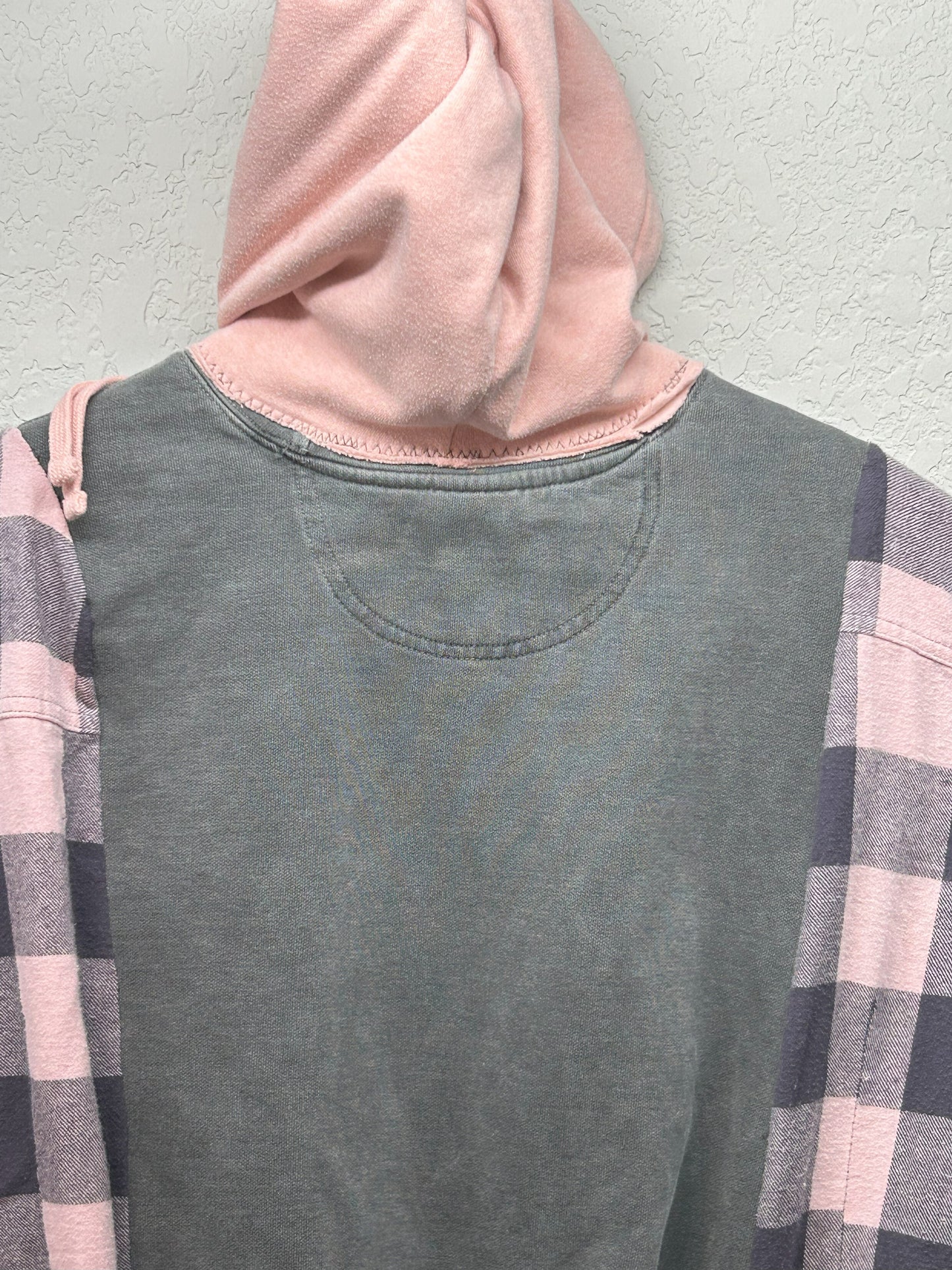Upcycled/Reworked gray sweatshirt, combining soft pink and gray flannel & hood M-LG